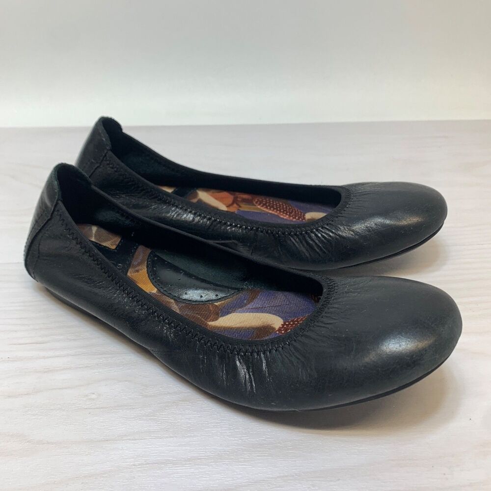 Born Ballet Flats Women Size 7.5M Black Leather Shoes SlipOn Barbiecore Cushion